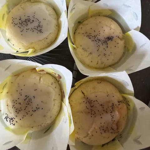Lemon Curd Maanzaad Muffin