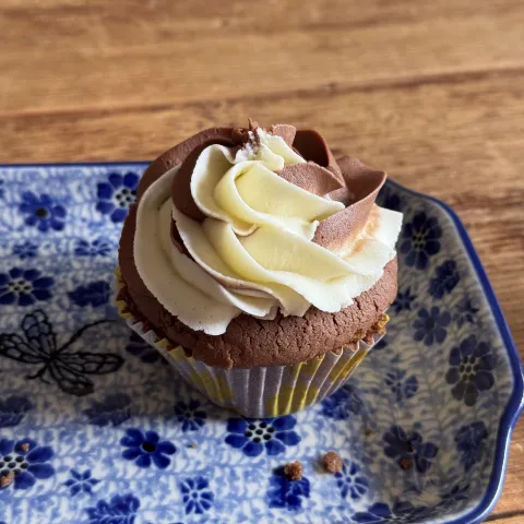 Veel chocolade Cupcake main